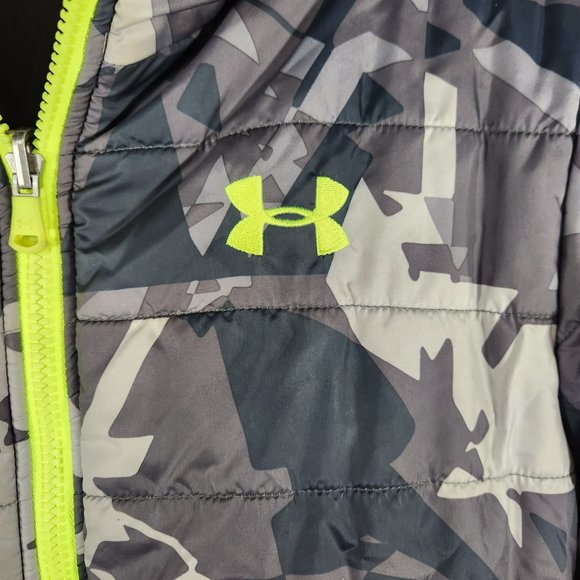 Under Armour Boy's Camo Fleece Reversable Winter Coat Skiing, Tubing Sledding - Picture 2 of 10